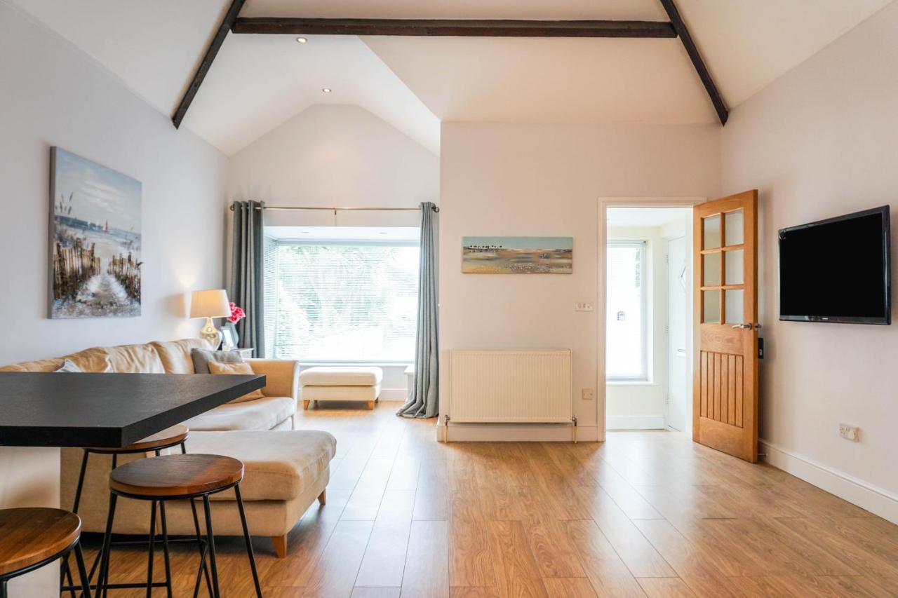 The Beach House - Fully Refurbed March 2024 Oystermouth Exterior foto